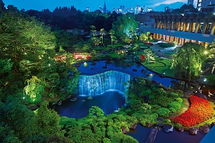 ホテルニューオータニ日本庭園ライトアップ