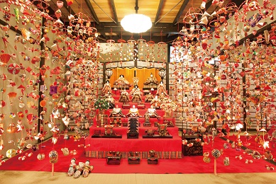 雛飾り(写真提供:静岡県観光協会)